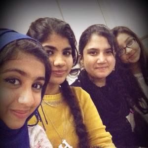 Meet your Posher, Sadaf